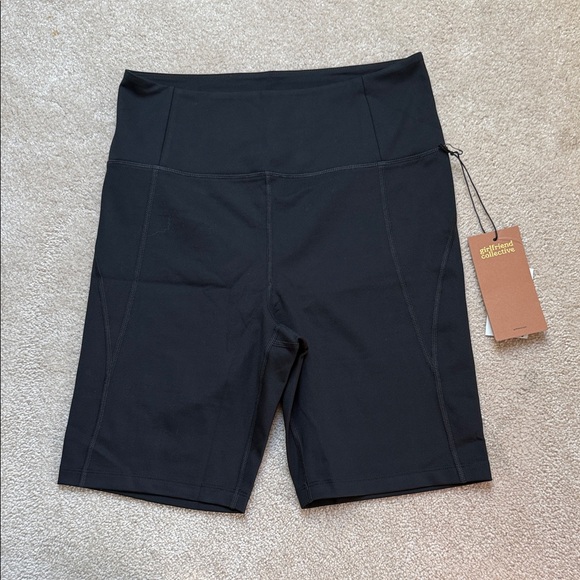 girlfriend collective Pants - Black Women's Shorts